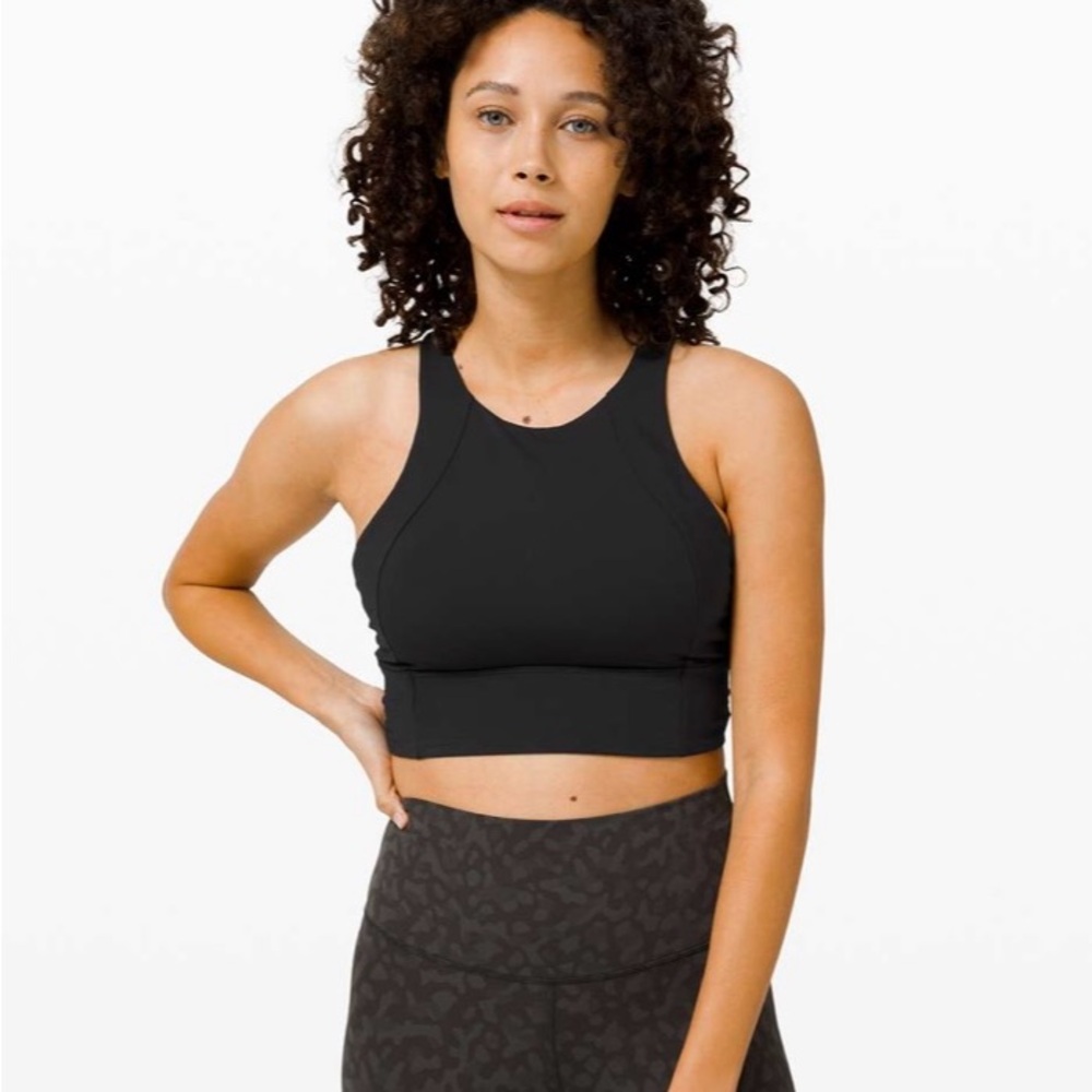 EUC 🍋 Lululemon Free To Be Serene Bra
High Neck Long Line Size 4